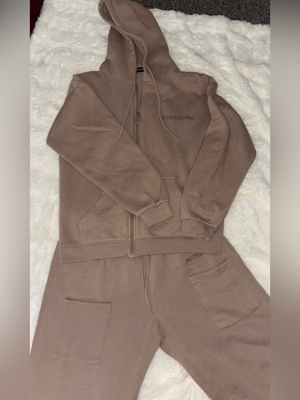 PrettyLittleThing Mauve Zip Hoodie & Jogger Set
